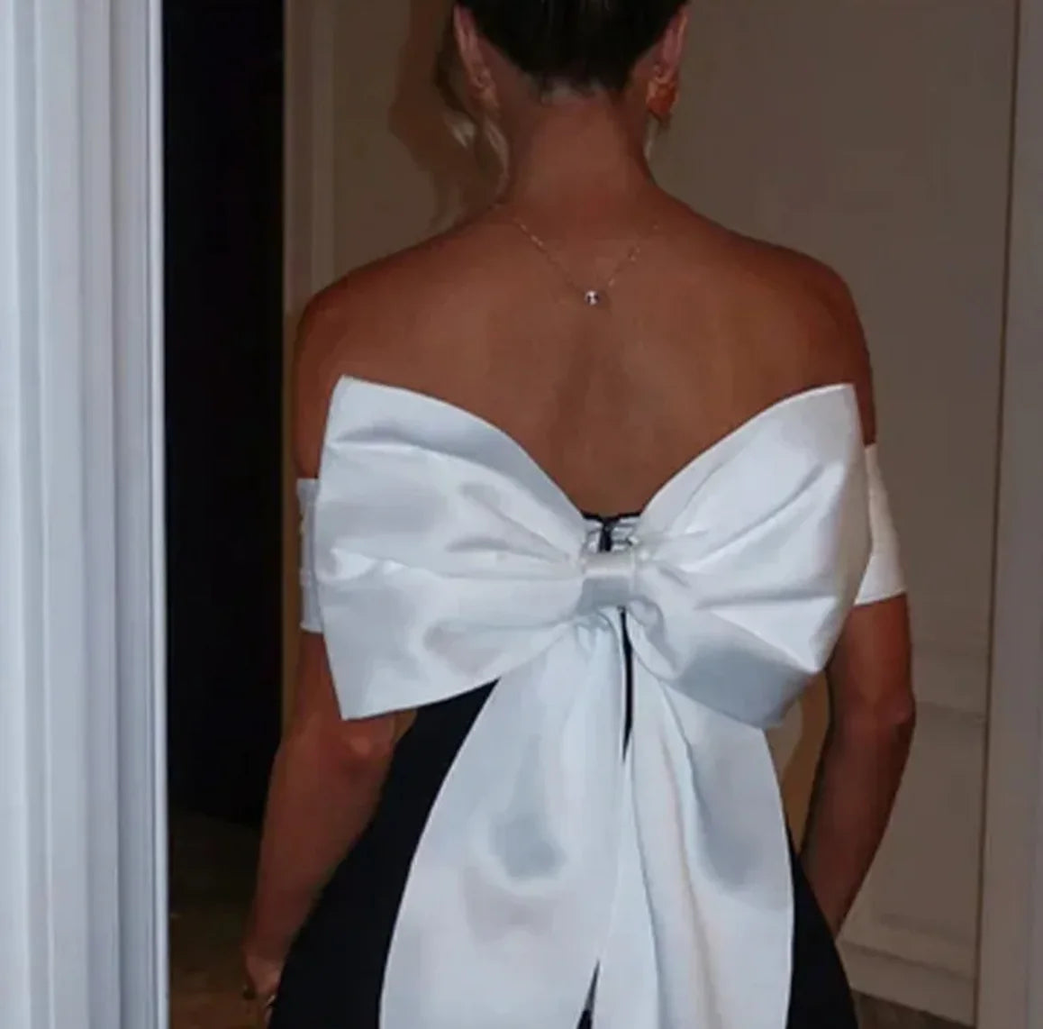 Fire of my loans - Black and White Bow Dress